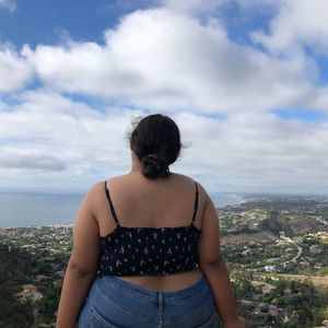 Meet your Posher, Harmony